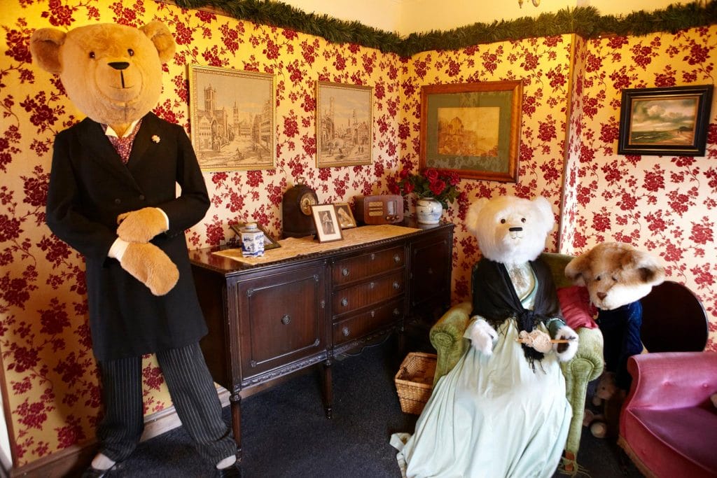 Charming displays of teddy bears from different eras at the Teddy Bear Museum.